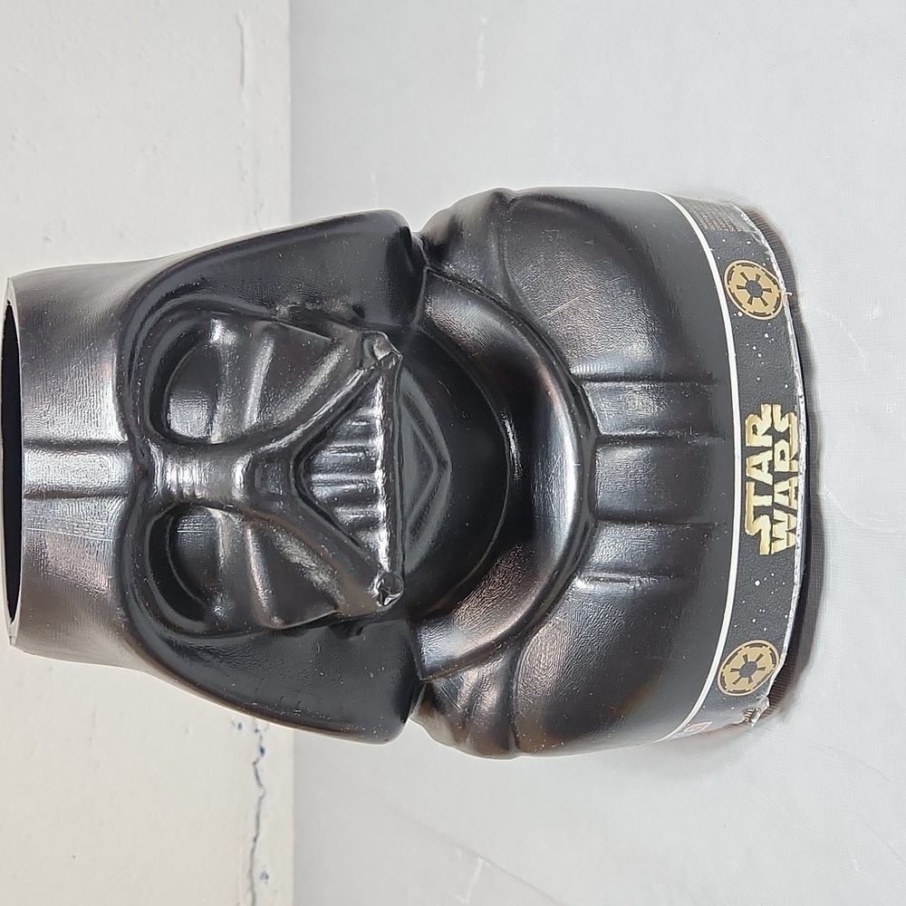 Darth Vader Bazooka Gum Container